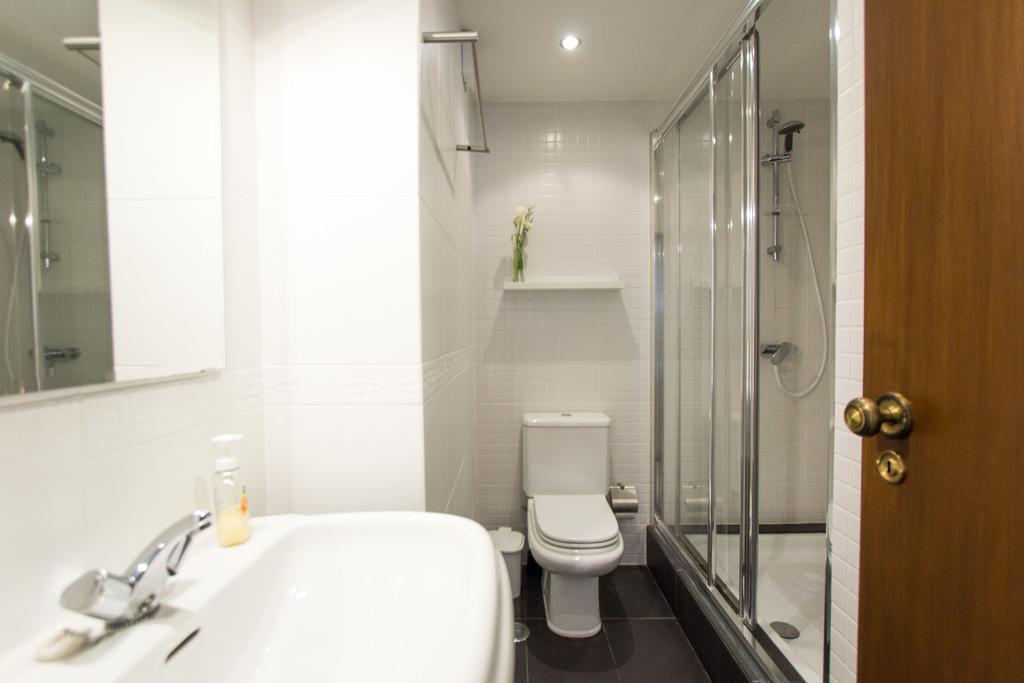 Spacious Apartment In Lissabon Buitenkant foto