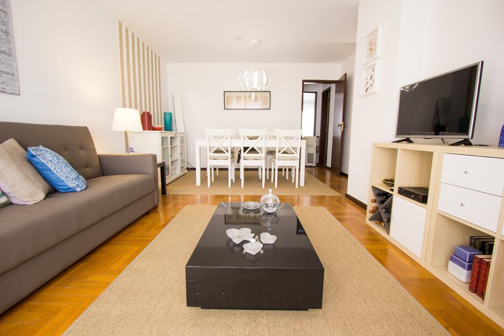 Spacious Apartment In Lissabon Buitenkant foto